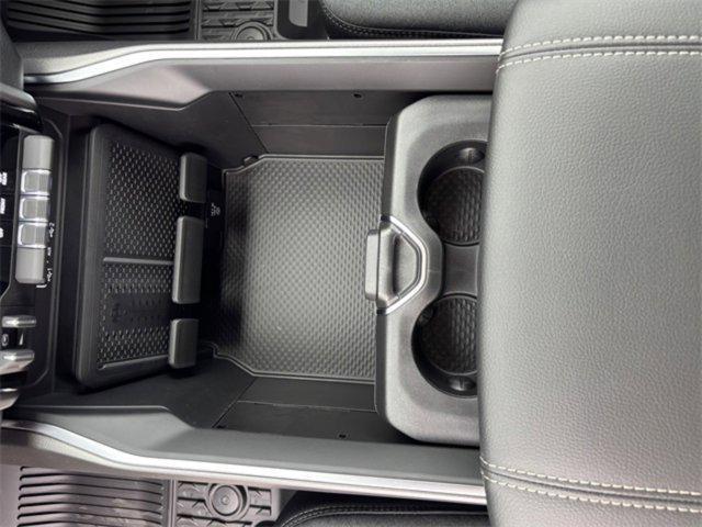 new 2025 Ram 1500 car, priced at $45,062