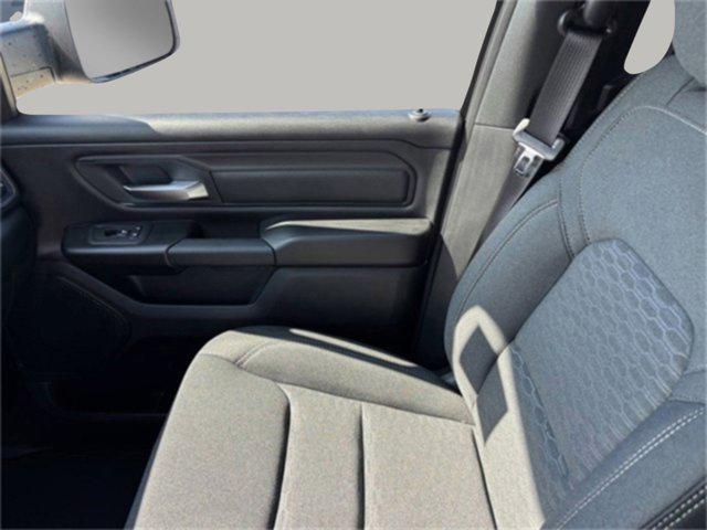 new 2025 Ram 1500 car, priced at $46,562