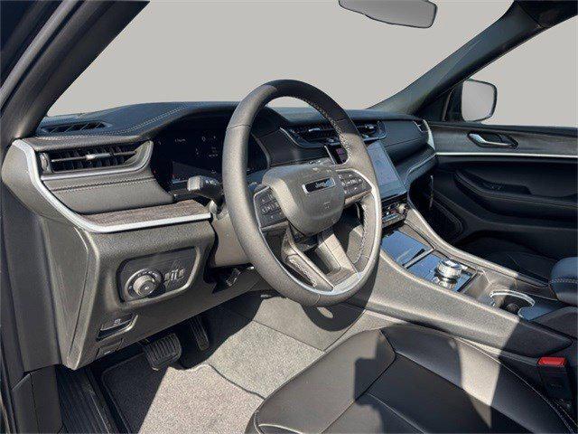 new 2025 Jeep Grand Cherokee L car, priced at $39,931