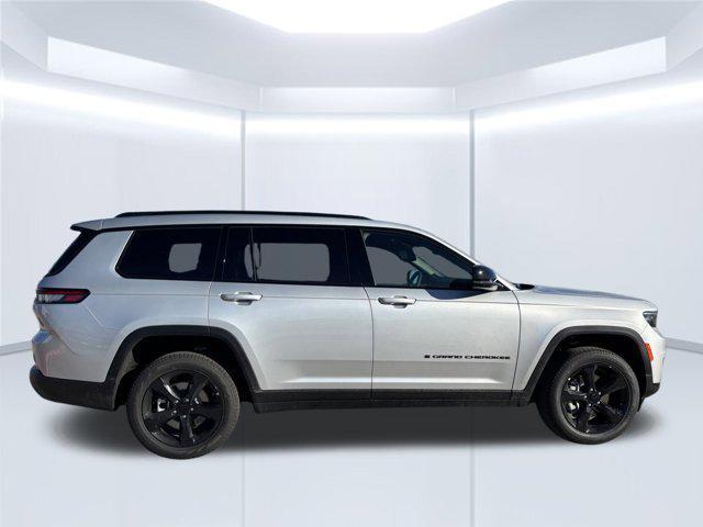 new 2025 Jeep Grand Cherokee L car, priced at $47,020