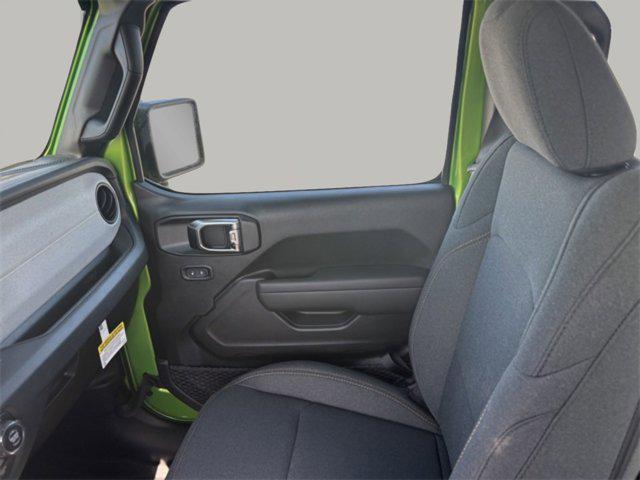 new 2025 Jeep Wrangler car, priced at $39,063