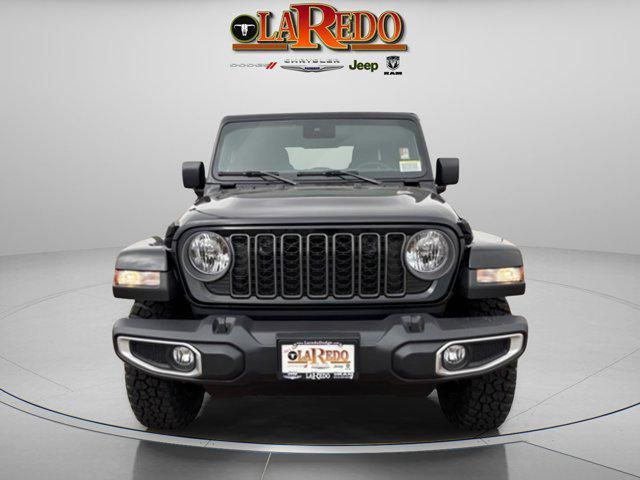 new 2025 Jeep Gladiator car, priced at $43,380