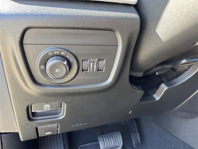 new 2025 Jeep Grand Cherokee L car, priced at $47,752