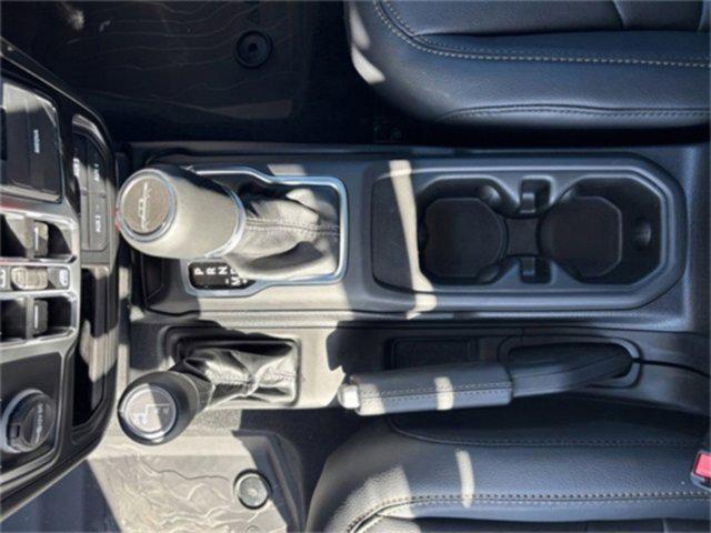 new 2025 Jeep Gladiator car, priced at $42,141
