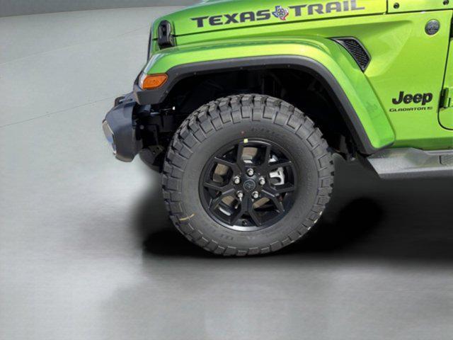 new 2025 Jeep Gladiator car, priced at $43,662