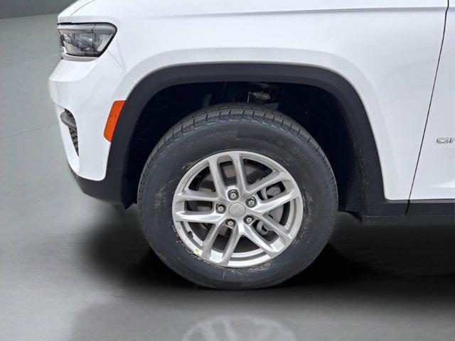 new 2025 Jeep Grand Cherokee car, priced at $35,393