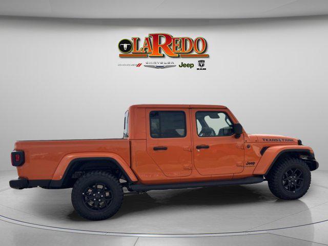 new 2025 Jeep Gladiator car, priced at $42,426