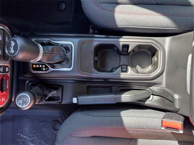 new 2025 Jeep Wrangler car, priced at $55,040