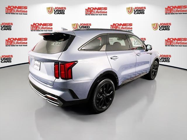 used 2023 Kia Sorento car, priced at $37,595