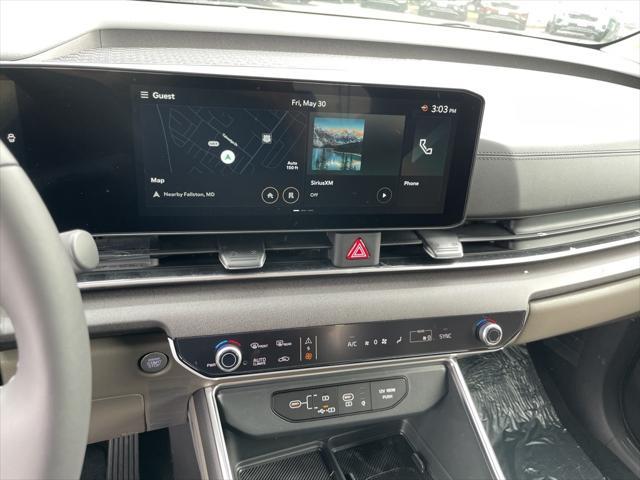 new 2025 Kia Carnival car, priced at $40,551