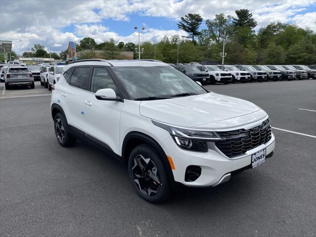 new 2025 Kia Seltos car, priced at $29,400