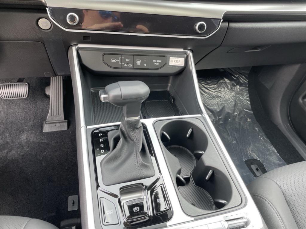 new 2026 Kia Carnival Hybrid car, priced at $49,431