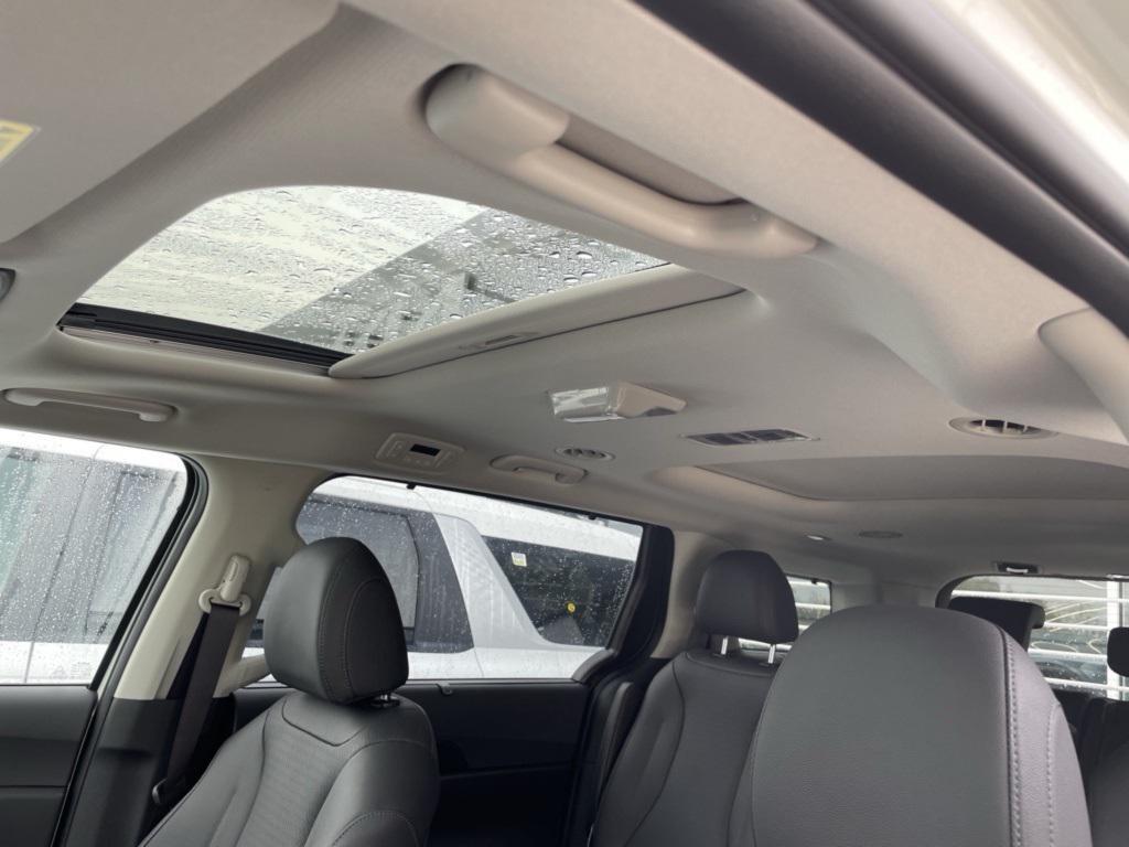 new 2026 Kia Carnival Hybrid car, priced at $49,431