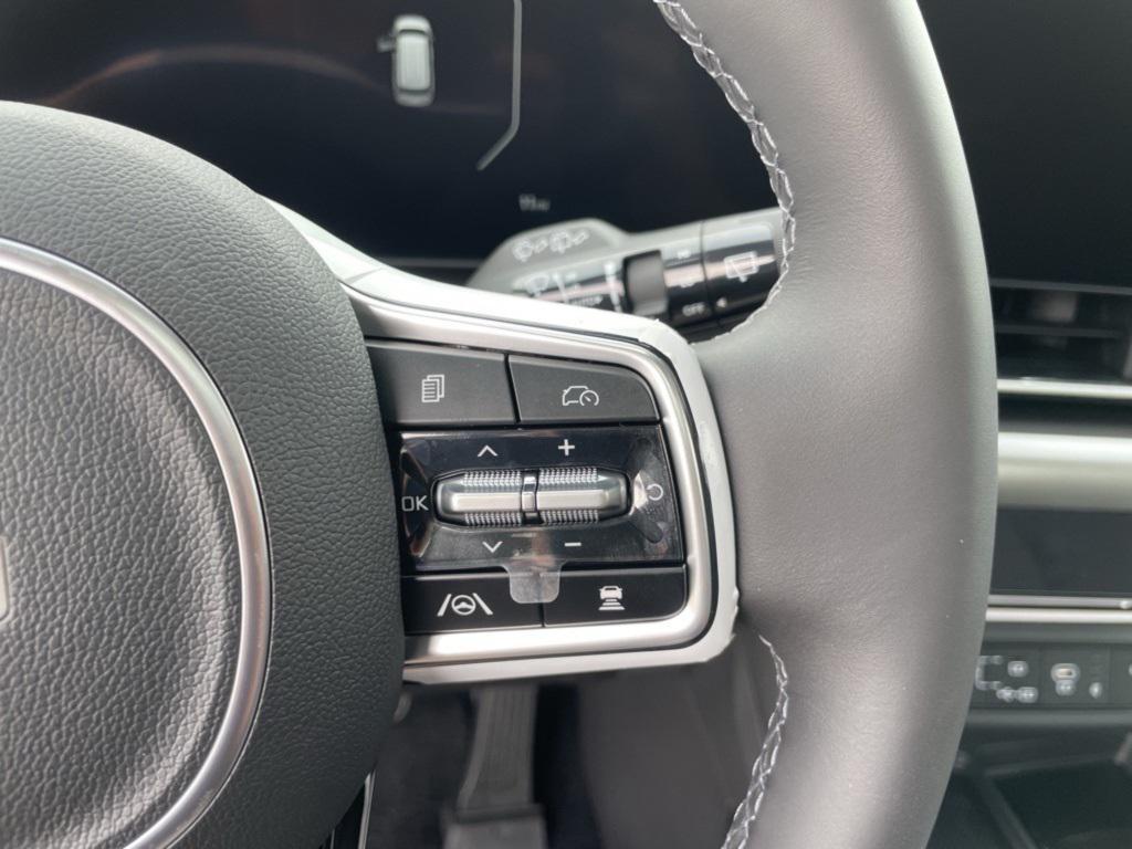 new 2026 Kia Carnival Hybrid car, priced at $49,431