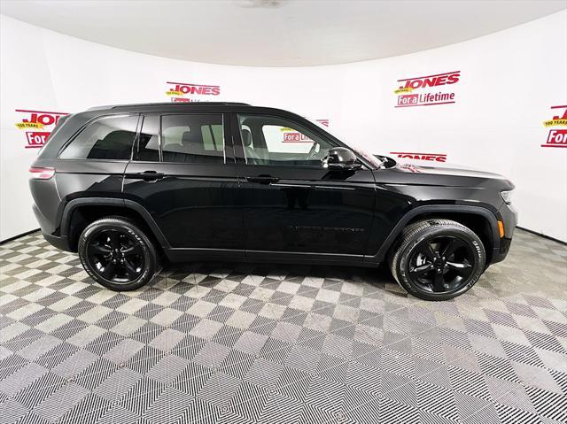 used 2023 Jeep Grand Cherokee car, priced at $36,998