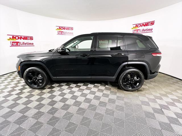 used 2023 Jeep Grand Cherokee car, priced at $36,998