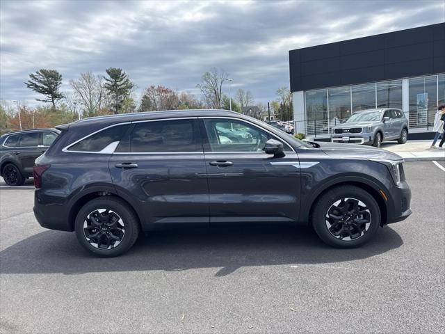 new 2025 Kia Sorento car, priced at $35,602