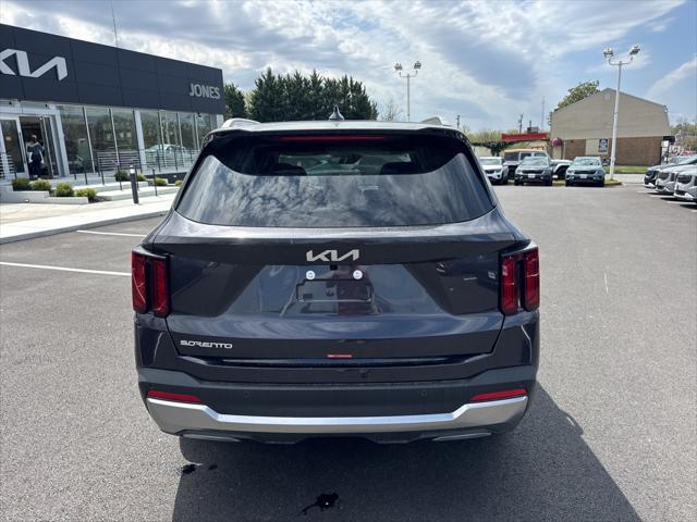 new 2025 Kia Sorento car, priced at $35,602