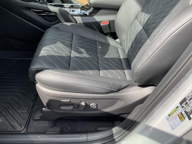 new 2025 Kia Telluride car, priced at $50,028