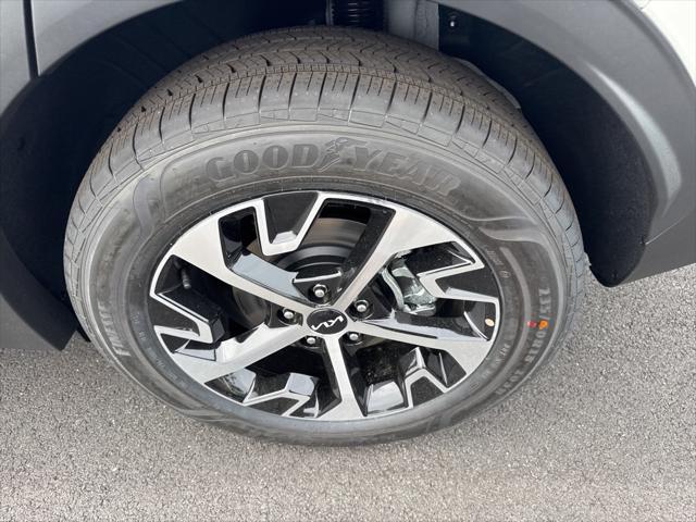 new 2025 Kia Sportage Hybrid car, priced at $35,308