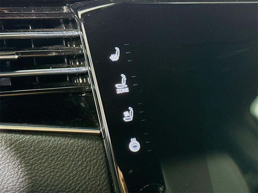 used 2024 Jeep Wagoneer L car, priced at $44,998