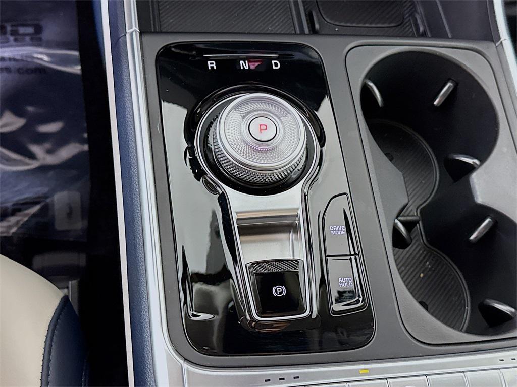 used 2026 Kia Carnival Hybrid car, priced at $46,995