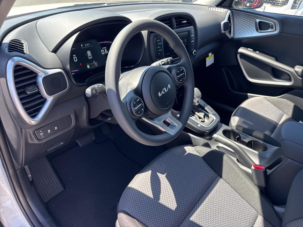 new 2025 Kia Soul car, priced at $21,332