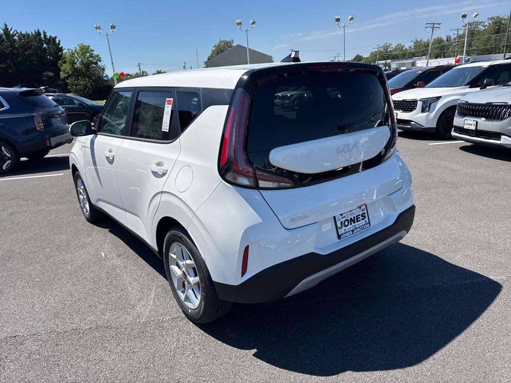 new 2025 Kia Soul car, priced at $21,332