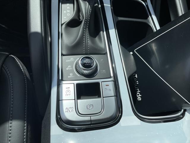 new 2025 Kia Telluride car, priced at $42,672