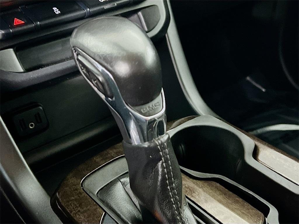 used 2022 GMC Canyon car, priced at $30,966