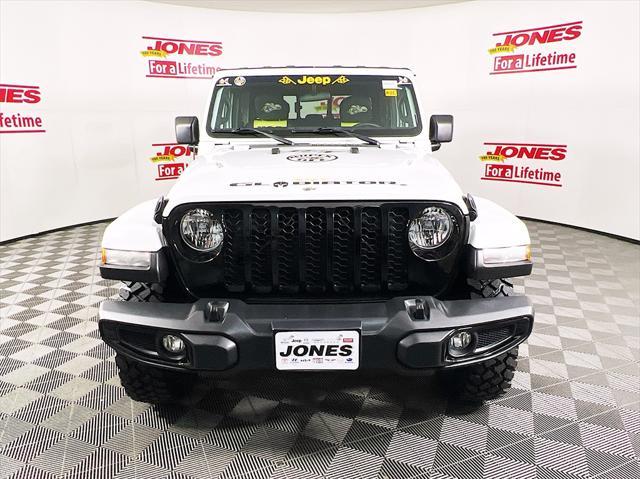 used 2022 Jeep Gladiator car, priced at $32,998