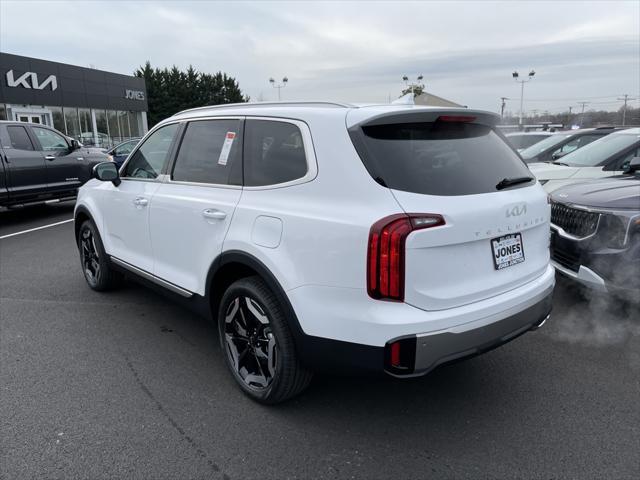 new 2025 Kia Telluride car, priced at $41,998