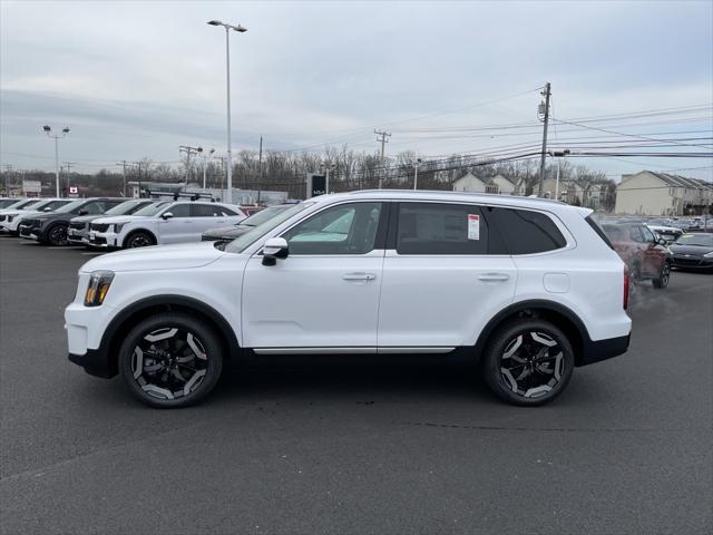 new 2025 Kia Telluride car, priced at $41,998