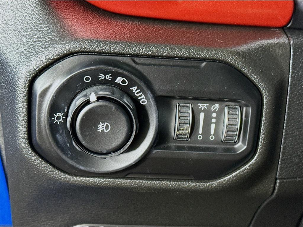 used 2021 Jeep Wrangler Unlimited car, priced at $40,998