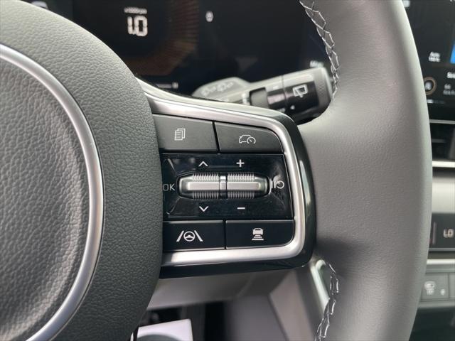 new 2025 Kia Carnival car, priced at $40,828