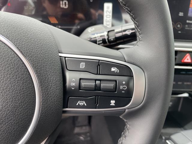 new 2025 Kia K5 car, priced at $29,657