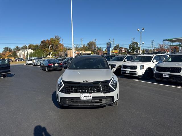 new 2025 Kia Sportage car, priced at $33,998