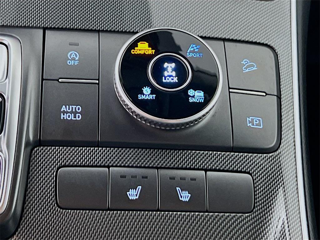 used 2022 Hyundai Santa Fe car, priced at $22,995