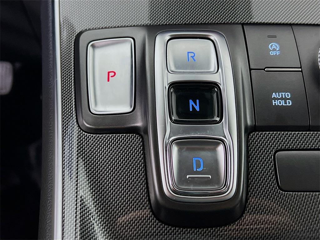 used 2022 Hyundai Santa Fe car, priced at $22,995