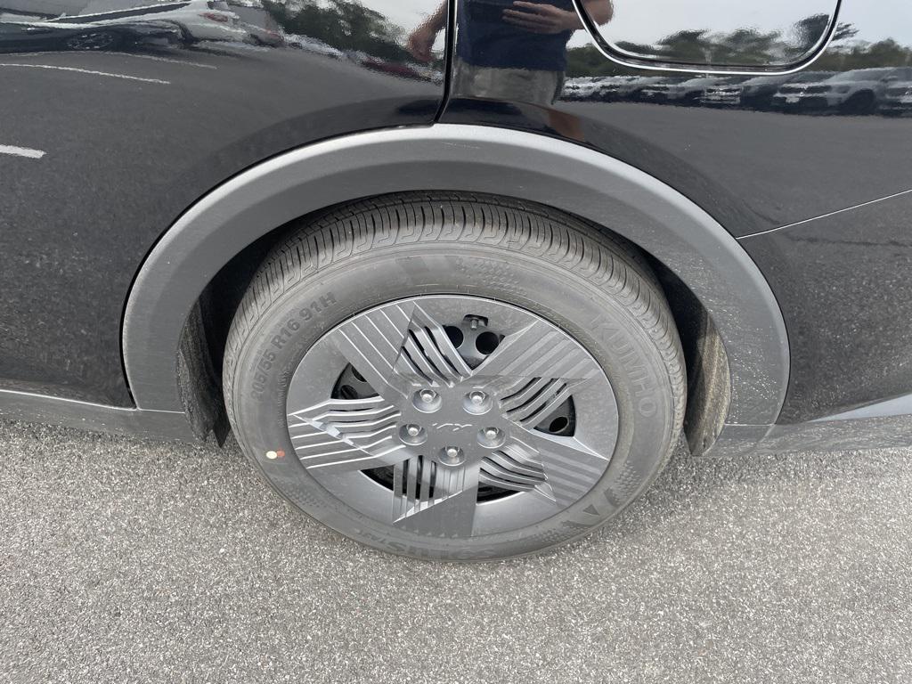 new 2025 Kia K4 car, priced at $22,371