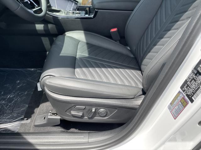 new 2025 Kia Sorento car, priced at $43,802