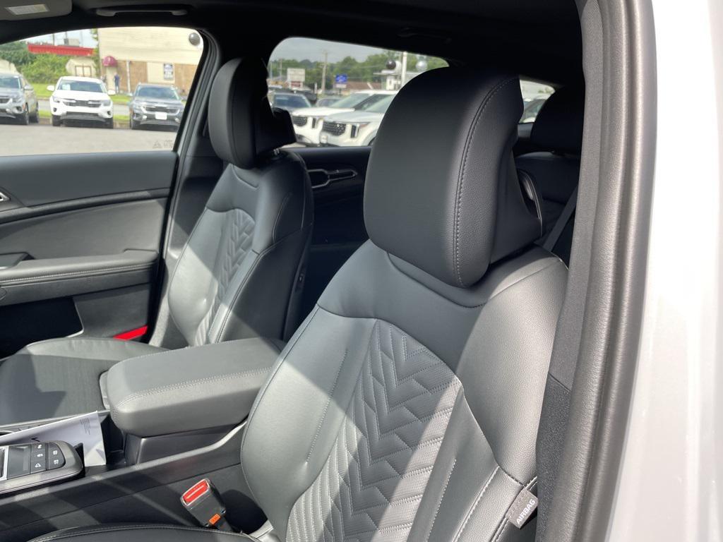 new 2026 Kia Sportage car, priced at $37,298
