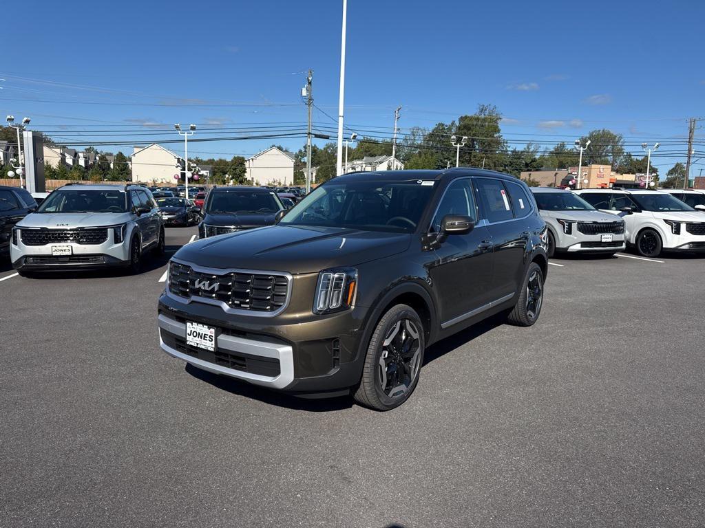 new 2025 Kia Telluride car, priced at $41,058