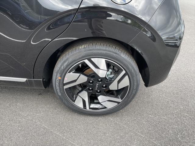 new 2025 Kia Soul car, priced at $27,121