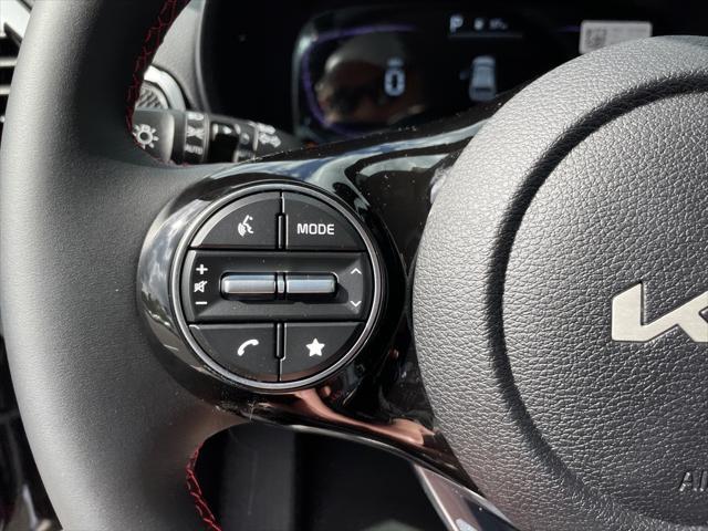 new 2025 Kia Soul car, priced at $27,121