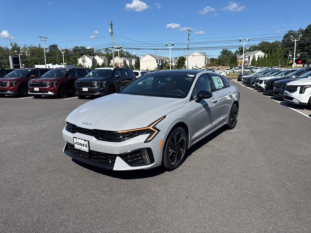 new 2025 Kia K5 car, priced at $29,998