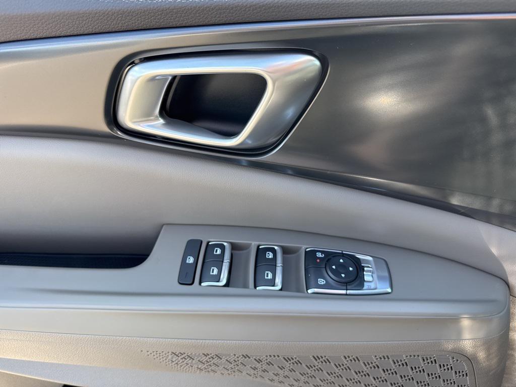 new 2026 Kia Carnival car, priced at $38,756