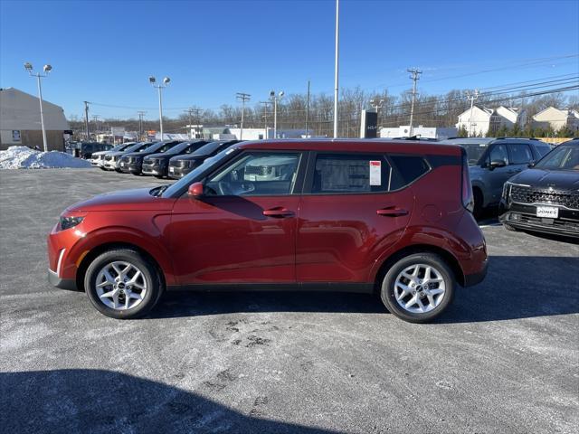 new 2025 Kia Soul car, priced at $21,095