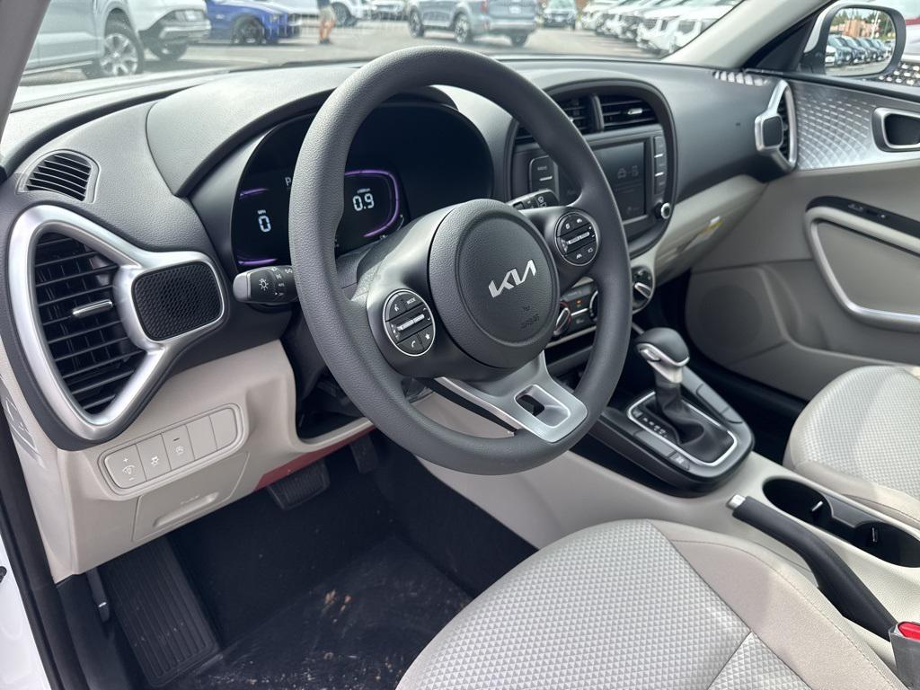 new 2025 Kia Soul car, priced at $21,394
