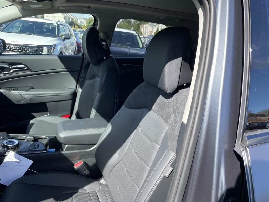 new 2026 Kia Sportage Hybrid car, priced at $42,560